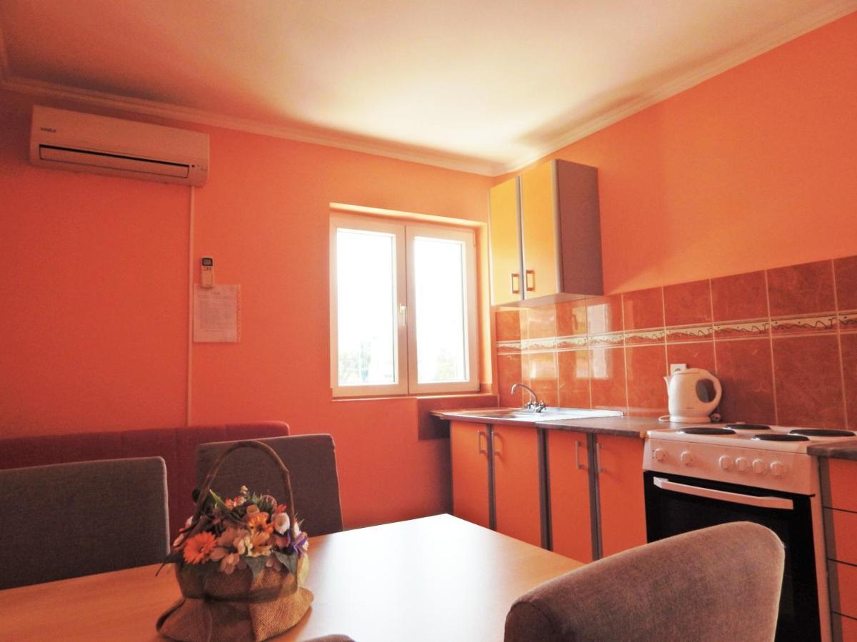 Apartmani Sindik Tivat Zewnętrze zdjęcie